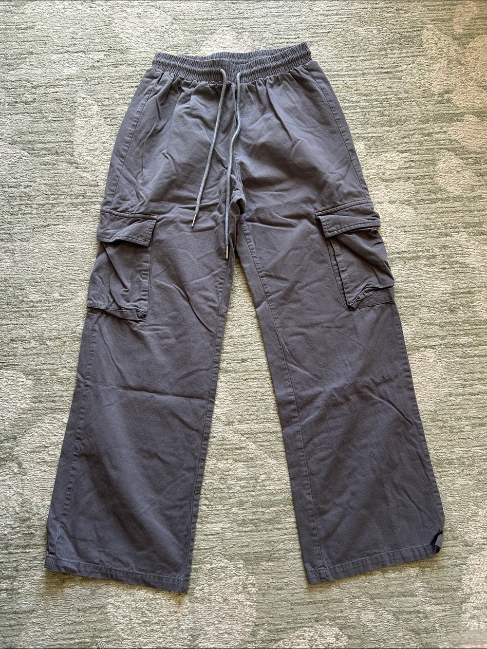 Straight-Leg Cargo Pants with Drawstring Waist in Charcoal